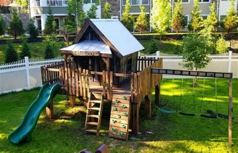 Clubhouse Treehouse by Imagine That Playhouses! | Play houses, Build a ...