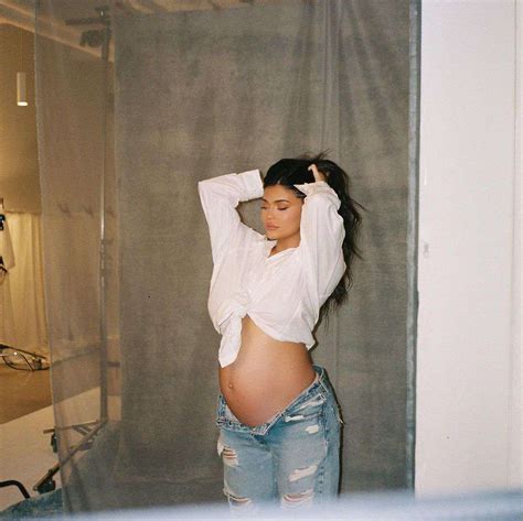 Pregnant Kylie Jenner Models Her Bare Baby Bump In Photos