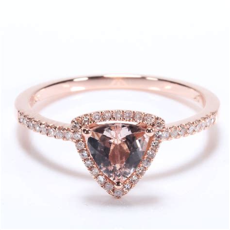 Browse here for luxury diamond rings designed to make your engagement special. Stunning Budget Engagement Rings that Cost Less than $500 - mywedding