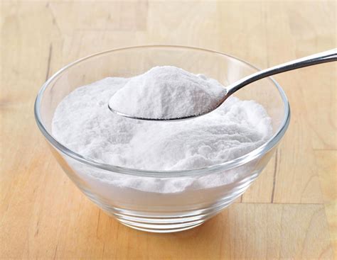 Baking soda will also produce gas upon decomposition caused by heat. Drinking Baking Soda Benefits Make The Weird Concoction ...