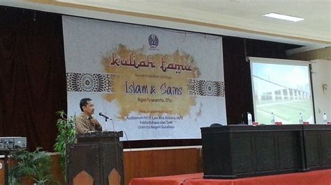 2 dibawah pusat asasi sains unversiti malaya (pasum) ; Liputan Seminar "ISLAM & SAINS" Bersama Bpk. Agus Purwanto ...