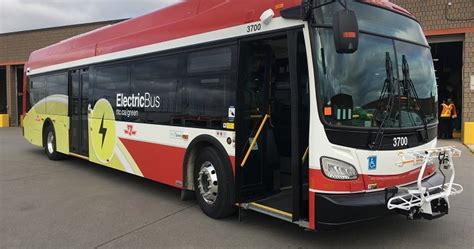 Ttc Puts First All Electric Bus Into Service On Toronto Roads Toronto