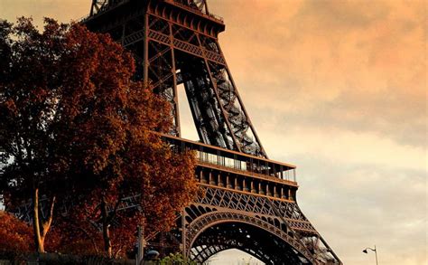 Exploring The Eiffel Towers Aesthetic By Techgnotic On