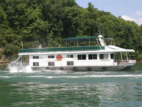 Complete information on houseboat rentals at dale hollow lake in tennessee. Houseboats: Dale Hollow Houseboats