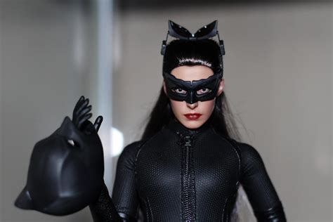 Hot Toys Catwoman Selina Kyle By Petray On Deviantart