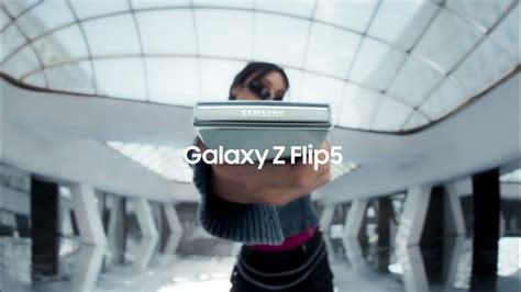 Samsung Flip Phone Commercial Actress