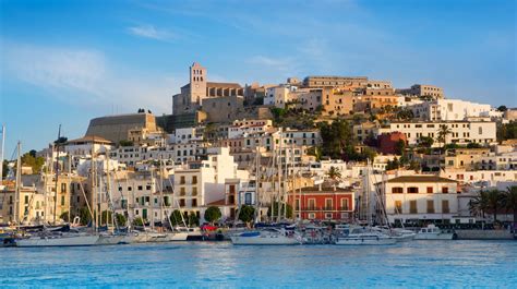 The Essential Travel Guide To Ibiza Infographic