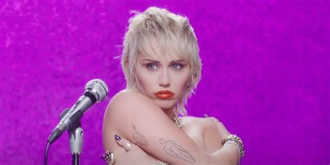 Miley Cyrus Recalls Foam Finger Vmas Performance Criticism In New Thong Centric Post Cinemablend