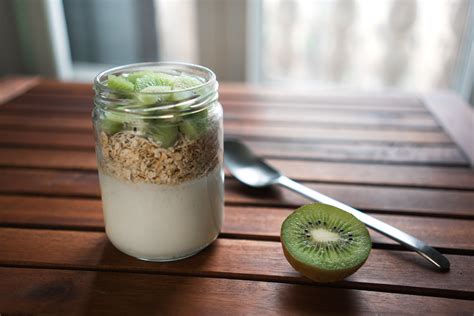 Crostata di frutta con crema alle arance. 3 desayunos con kiwi, deliciosos y saludables - Kiwi Atlántico