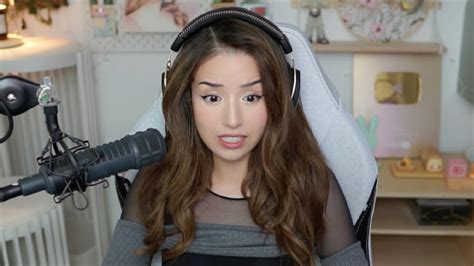 Pokimane Is Attempting To Win Twitch Ban Despite Accidentally Malfunctioning Of His Wardrobe