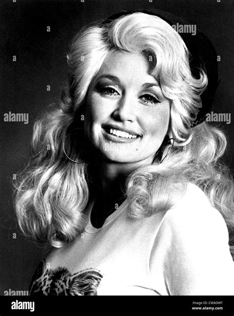 dolly parton and friend in the 1970s by everett ubicaciondepersonas cdmx gob mx