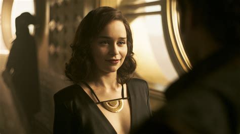 Emilia Clarke As Qira In Solo A Star Wars Story Wallpapers Hd Wallpapers Id 23582