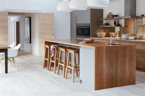 Solid oak kitchen cabinets is one of the more traditional ways to go in cabinet choices. We love the Scandi design trend, where major focus lies on ...
