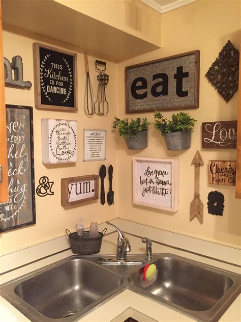 Kitchen Wall Decor Ideas Diy And Unique Wall Decoration Country