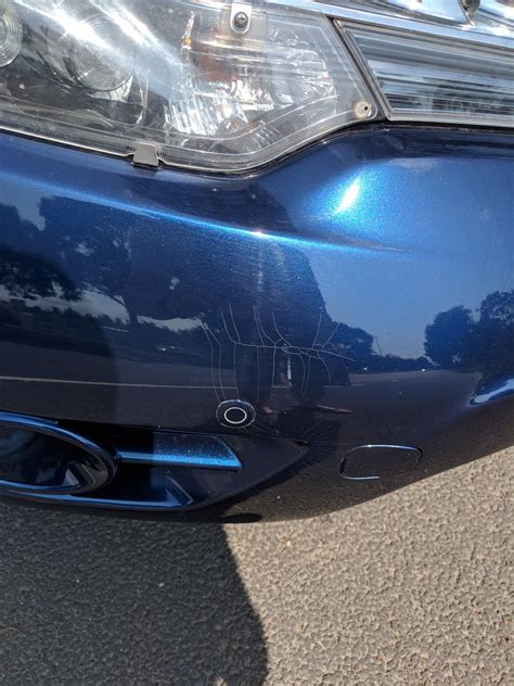 How to restore and repair car paint by cleaning it. Best way to fix cracked paint on bumper? : Cartalk