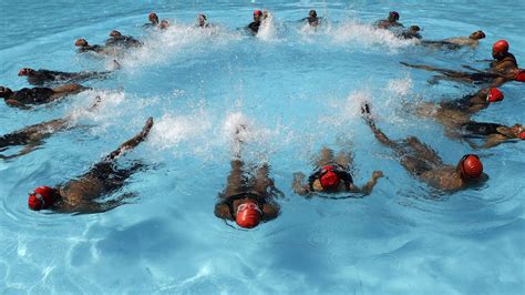 This Senior Synchronized Swim Team Finds Healing In The Water Guideposts