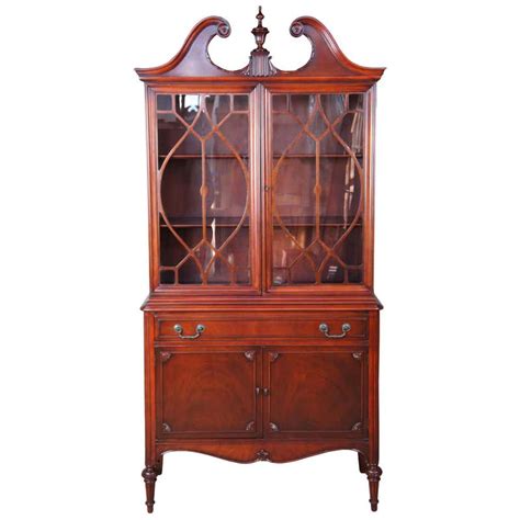 Antique Curio Cabinet 18 For Sale On 1stdibs