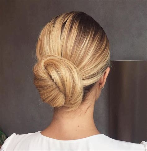 20 Best Professional Hairstyles For Women To Try Easy Professional