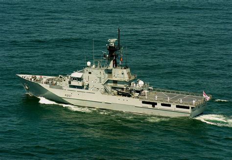 Base Naval Patrullerosminadores Y Dragaminas De La Royal Navy
