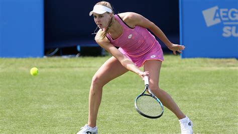 Naomi Broady Happy On Grass Again After Seeing Off Alize Cornet At