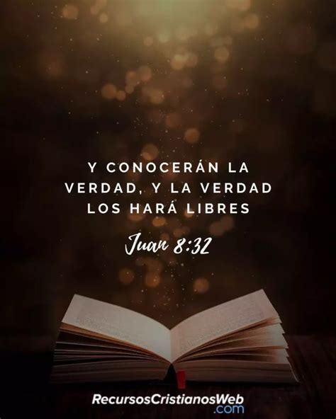 An Open Book Sitting On Top Of A Table With The Words Y Conoccen La