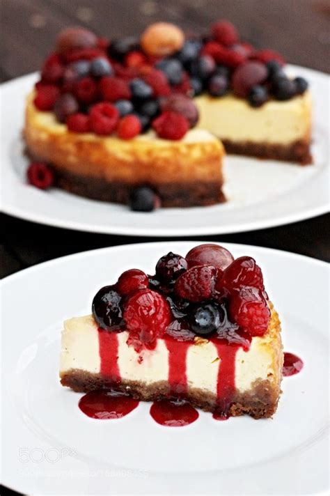Fruits of the forest cheesecake. Pic: Mascarpone cheesecake with forest fruit | Cheesecake ...