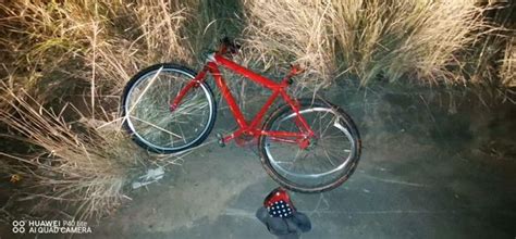 According to an eyewitness, the protesters and demanding an urgent attention to the cause of the unresolved power. Cyclist killed when run over on the P100 between ...
