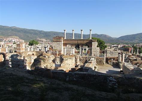 The Byzantine Basilica Of St John In Ephesus Basilica Ephesus