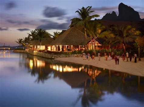Hotel Four Seasons Resort Bora Bora Serene And Luxurious