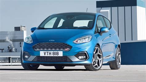 2017 Ford Fiesta St Facelift Unveiled 15l 3 Cyl Turbo 197 Hp And 290