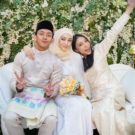 Anak Ikat Tali Pertunangan, Datin Suliza Salam & Dato Dr ...