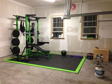 The garage gym has set the new standard in turning an old (and often unused) space into nothing short of a luxury sports club. Inspirational Garage Gyms & Ideas Gallery Pg 9 - Garage Gyms
