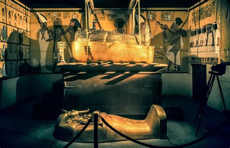 The History And Discovery Of Tutankhamun Hattons Of London