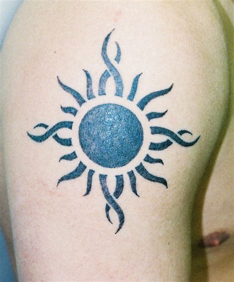 22 Awesome Tribal Sun Tattoo