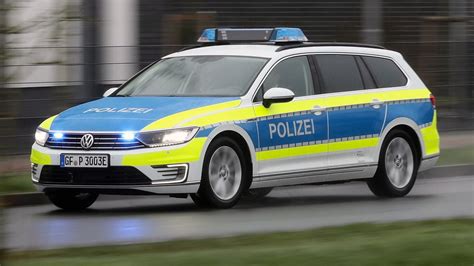 Volkswagen Passat Joins Victoria Police Fleet Drive