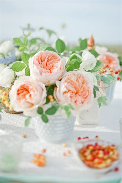 Nantucket Photo Shoot From Desiree Spinner Events Leila Brewster Mint Wedding Colour Coral