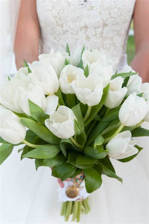 White Bridal Bouquet For Wedding Ceremony M Elizabeth Events