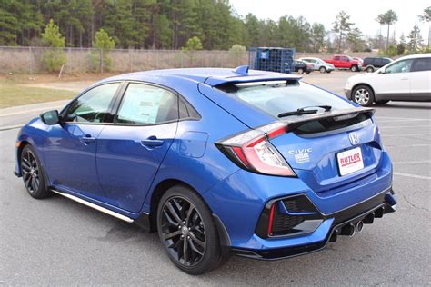 The 2020 honda civic si arrives with slight styling tweaks on the outside and a whole lot more the 2020 honda civic si looks subtly more stylish thanks to small but meaningful changes at the front and rear. New 2020 Honda Civic Hatchback Sport Hatchback in ...
