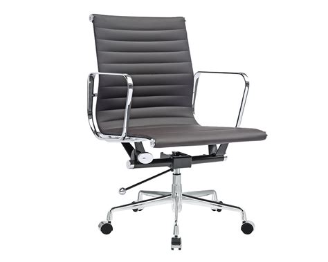Shop the eames office chairs collection on chairish, home of the best vintage and used furniture, decor and art. Eames Management Chair - Eames Ribbed Office Chair