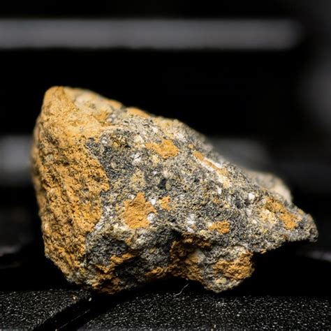 Nwa Lunar Achondrite Meteorite 111 G Catawiki