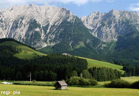 Irchel und berg(pfalz) und kommen in graz hbf (busbahnhof) da die distanz zwischen berg, niederösterreich und graz nicht allzu weit ist, können. Seen und Berge rund um Salzburg, Österreich