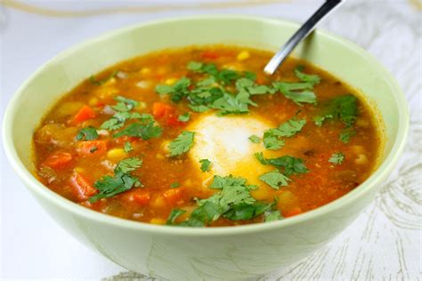 Sopa De Verduras Con Huevo Y Cilantro Enri Lemoine