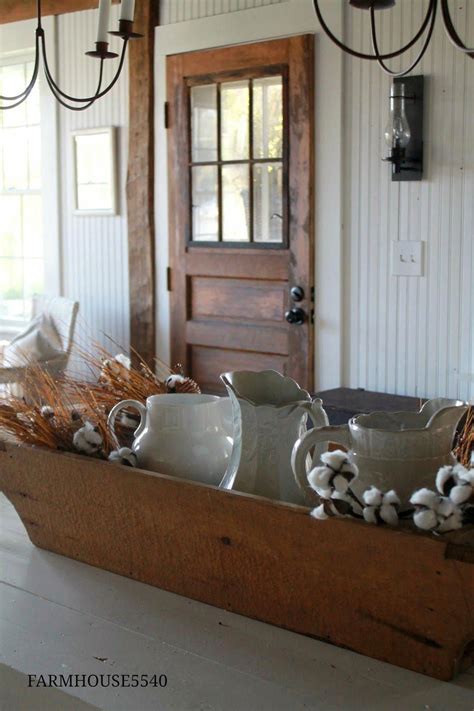 Simple Fall Farmhouse Decorating Ideas Using Natural Colors And