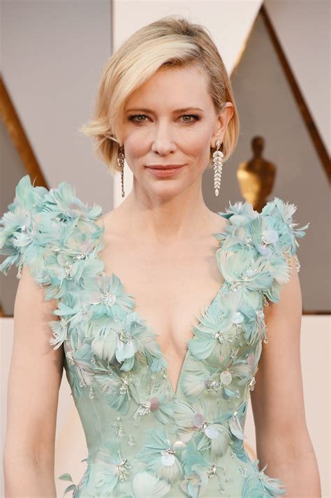 Cate Blanchetts Oscars Dress Was The Most Incredible Blue Ever