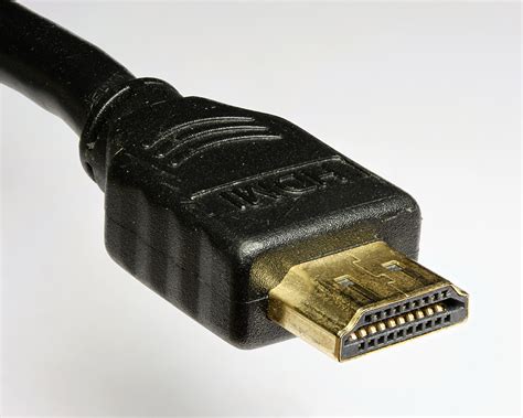 File:HDMI connector-male-ar 5to4-fs PNr°0270.jpg - Wikimedia Commons