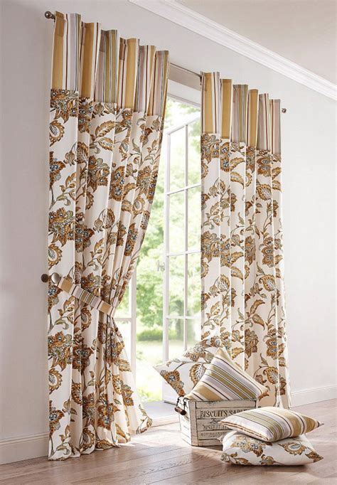 Cool curtain ideas for a grey bedroom exclusive on popi home decor. 40+ Bedroom Curtain Ideas (For Master, Small, and Children ...