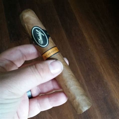 Davidoff Nicaraguan Toro Flip S Cigar Reviews