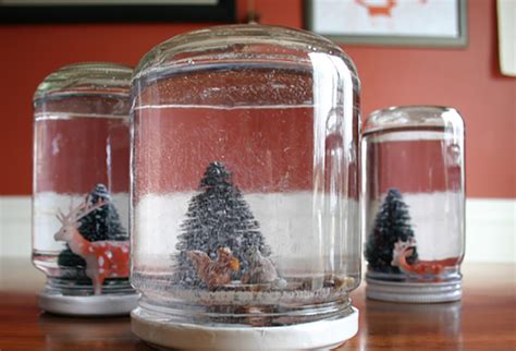 A Super Sweet Diy Holiday Snow Globe How To