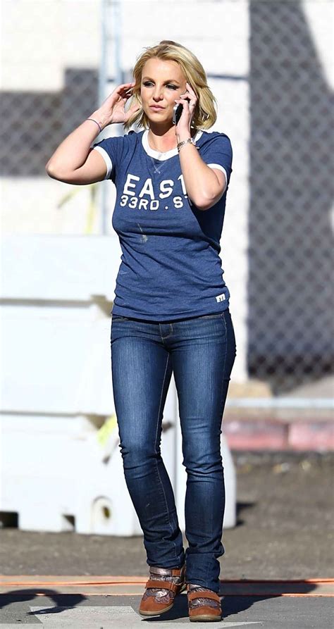 Britney Spears In Jeans Out In Los Angeles November 2015