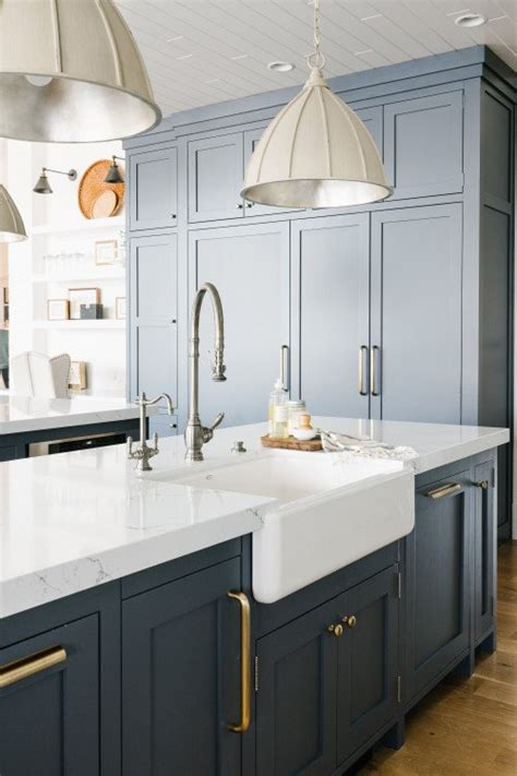 30 Blue And Gray Kitchen